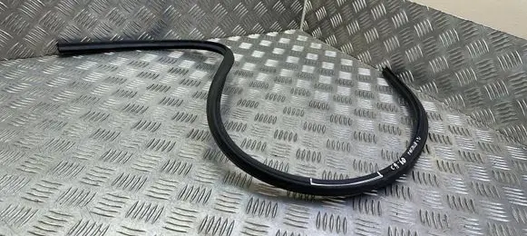 Volvo S90, V90 Engine compartment rubber 7639 317135142