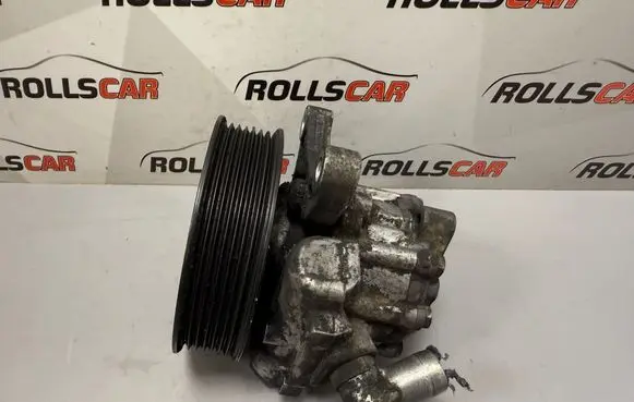 Mercedes-Benz CLS C219 Power steering pump 7691332151 A2054660201