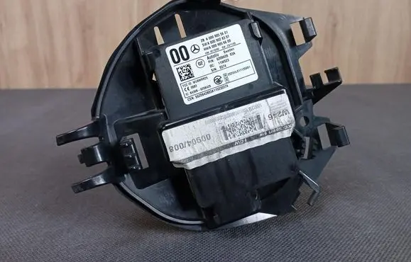 Mercedes-Benz B W246 W242 Distronic sensor radar 0009055601 A0009055601 A2468880014