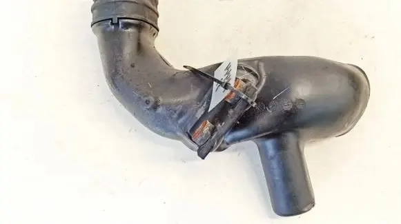 Honda CR-V Air intake hose/pipe