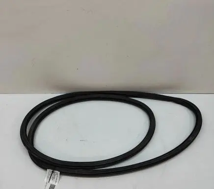 Volkswagen Caddy Rubber seal front coupe door 2K0837911F