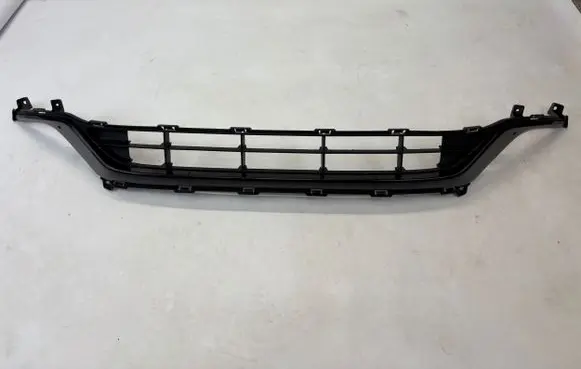 KIA Venga Front bumper lower grill 86560-1P500 K3265