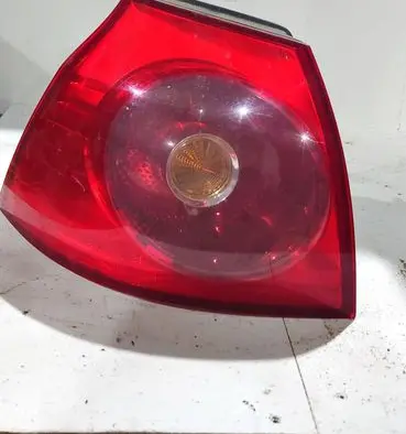 Volkswagen Golf V Tailgate rear/tail lights