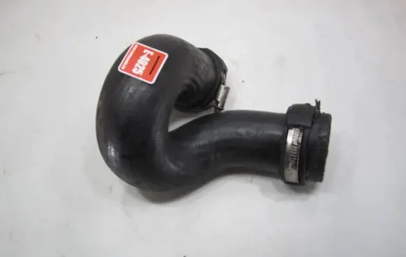 Audi A4 S4 B6 8E 8H Intercooler hose/pipe 8E0145738A