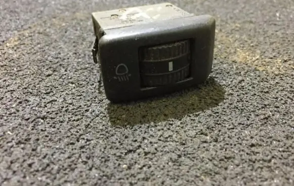 Volkswagen Transporter - Caravelle T4 Headlight level height control switch 701941333