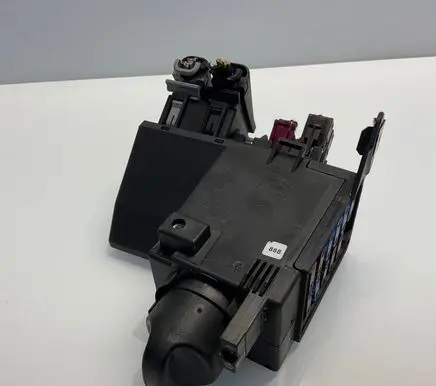 Mercedes-Benz E W210 Light switch 2105451404 A2105451404
