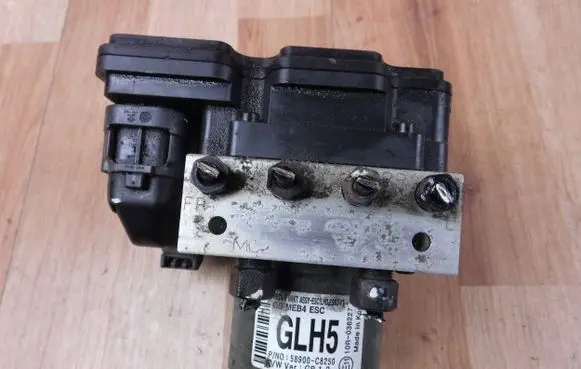 Hyundai i20 (GB IB) ABS Pump 58900C8250