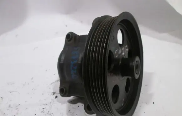 Ford Mondeo Mk III Power steering pump 1S703A733AA 0KE2703