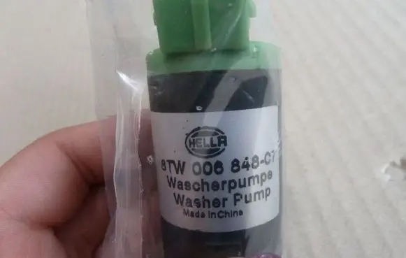 Windscreen/windshield washer pump