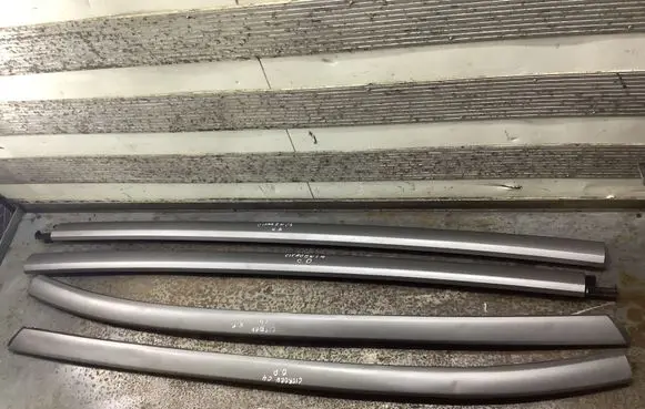Citroen C4 II Picasso Roof bar rail 098623A2 9677650077