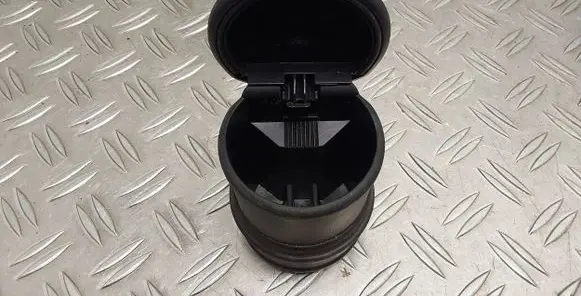 Ashtray (front)