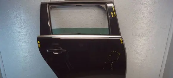 Peugeot 5008 Rear door 
