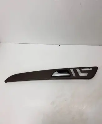 Mercedes-Benz GLE (W166 - C292) Other front door trim element A1667600561