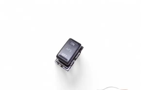 Other switches/knobs/shifts