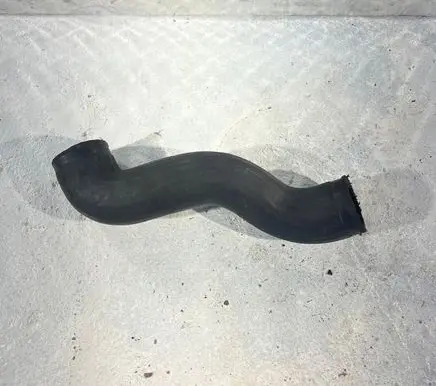 Volvo XC70 Intercooler hose/pipe 30766441