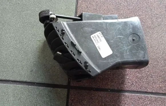 Opel Zafira B Dashboard side air vent grill/cover trim 13144401