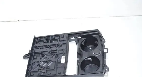 BMW 5 G30 G31 G38 Cup holder front 6801508 9330629 51169330629