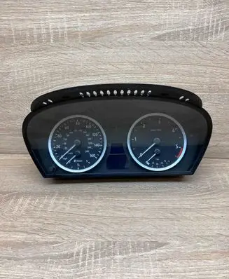 BMW 5 E60 E61 Speedometer (instrument cluster) 6974577 110080213 487