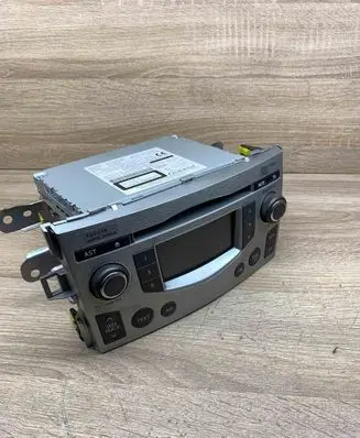 Toyota Verso Radio/CD/DVD/GPS head unit 861200F090