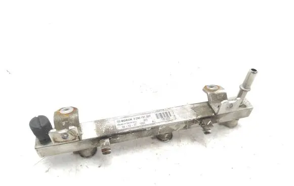 Opel Corsa C Fuel main line pipe 0280151207