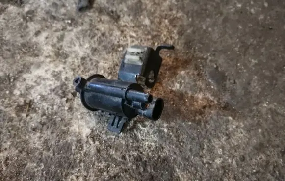 Mini One - Cooper R50 - 53 Turbo solenoid valve 1997278