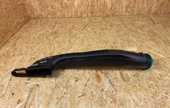 Air intake hose/pipe