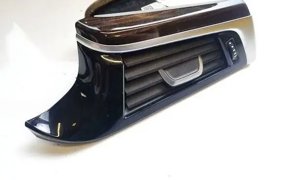 Dash center air vent grill