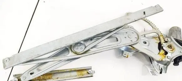 Toyota Auris 150 Sliding door window regulator with motor 