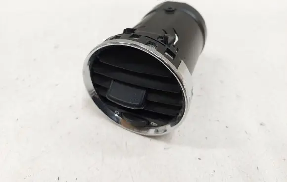 Peugeot 308 Dash center air vent grill 9658515377 1005163