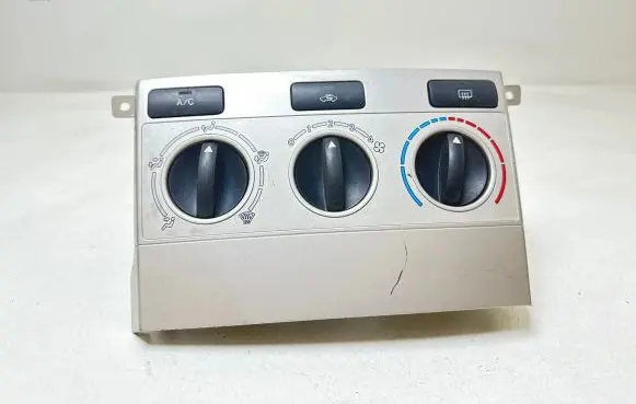 Toyota Corolla Verso E121 Climate control unit 559000F011 69670001 1041220
