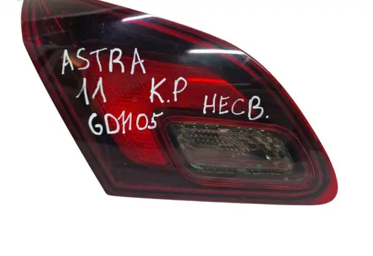 Opel Astra J Tailgate rear/tail lights 1090098