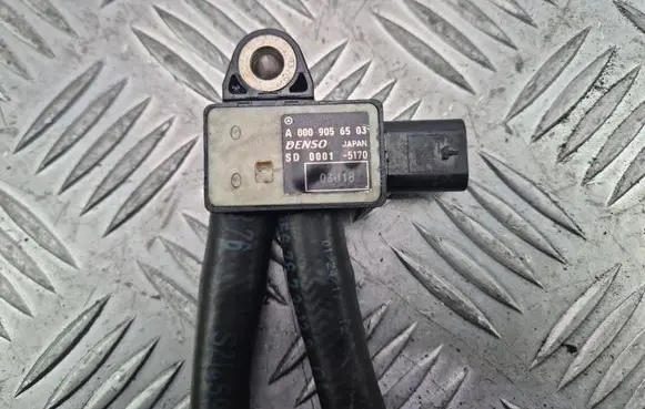 Mercedes-Benz Sprinter W907 W910 Exhaust gas pressure sensor A0009056503