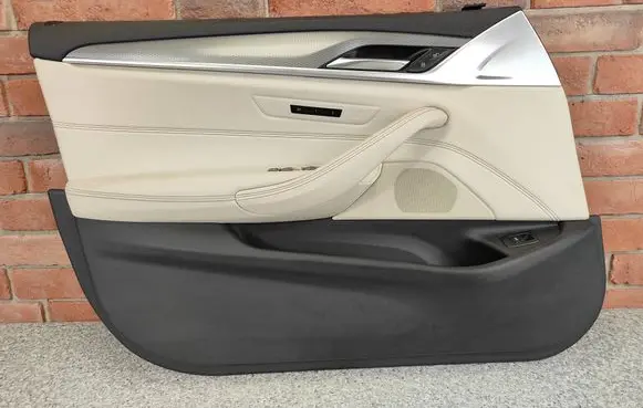 BMW 5 G30 G31 Front door card panel trim 7476789 LCW