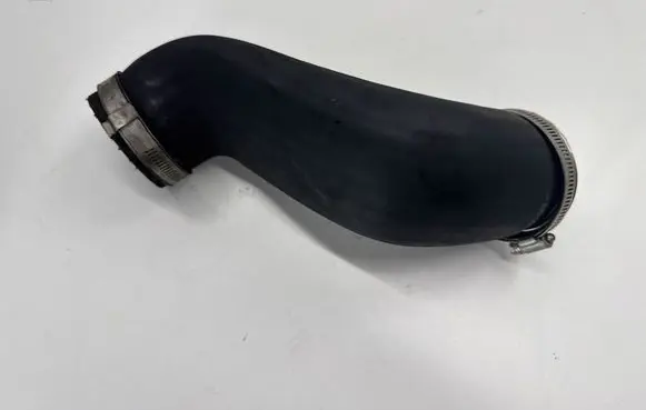 Ford Explorer V Intercooler hose/pipe DB536F073AA DB536F073 DB5Z6F073B