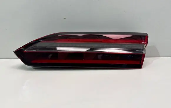 BMW 5 G60 G61 Tailgate rear/tail lights 8086056