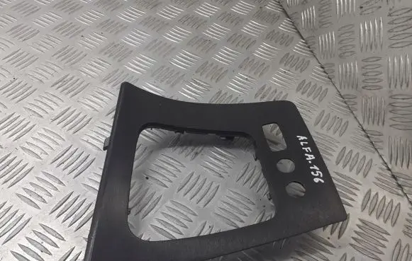 Alfa Romeo 147 Gear shifter surround trim plastic