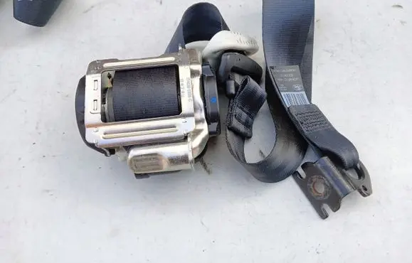 Ford Galaxy Seat belt trim 2018R