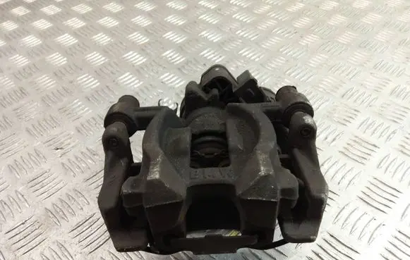 BMW X1 F48 F49 Rear brake caliper 6883027
