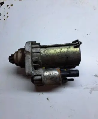 Volkswagen Golf VI Starter motor 02Z911023G D6GS11