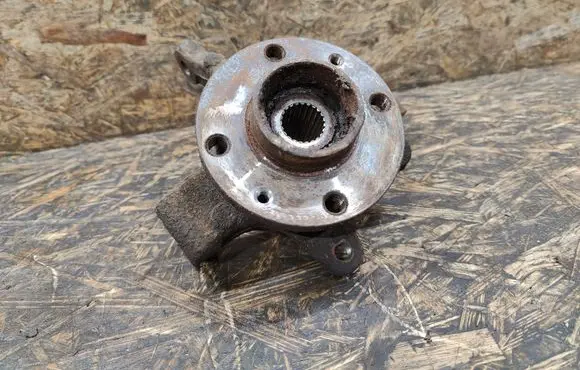 Dacia Sandero Front wheel hub spindle knuckle 2967