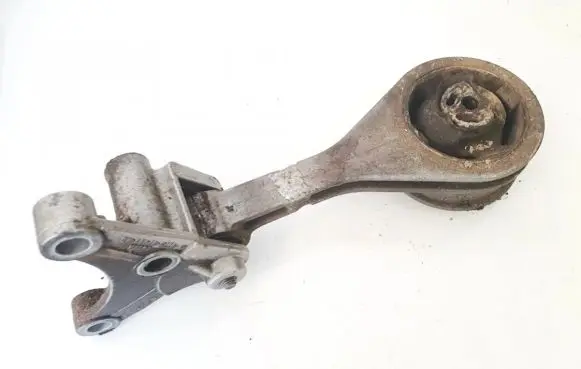 Ford Fiesta Engine mount bracket 96fb6p093ag 96fb-6p093-ag