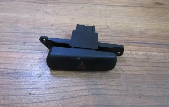 Mitsubishi Carisma Hazard light switch mr114084