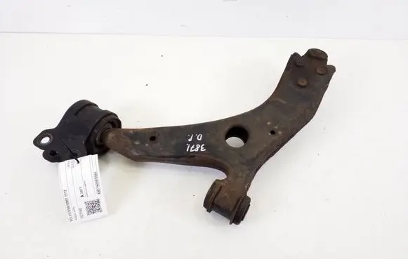 Volvo V50 Front lower control arm/wishbone 31277462