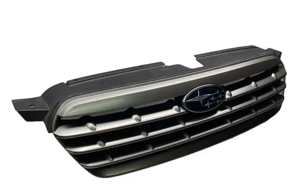 Subaru Outback Front bumper upper radiator grill 91121AG160