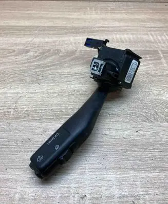 Volkswagen Jetta V Wiper control stalk 1K0953519C