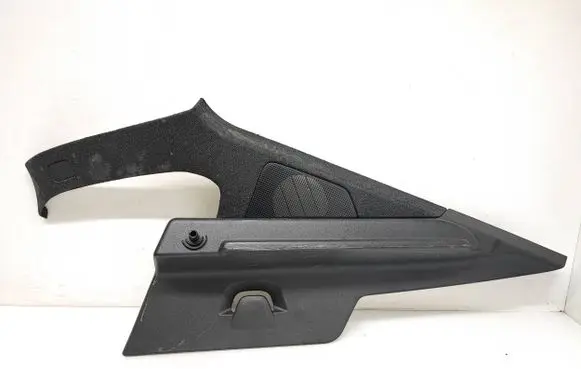 (C) pillar trim