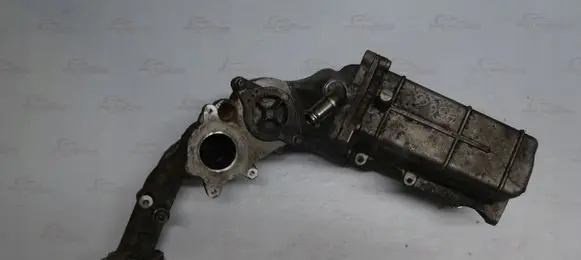 Mercedes-Benz E W211 EGR valve cooler A6460940057