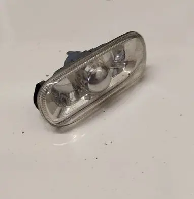 Audi A6 S6 C5 4B Front fender indicator light 8E0949127
