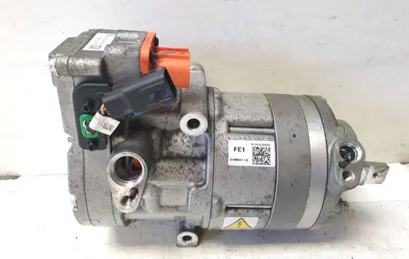 Hyundai Tucson TL Air conditioning (A/C) compressor (pump) 977E1CZ000