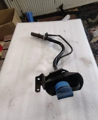 BMW X5 F15 AdBlue liquid reservoir 7295657